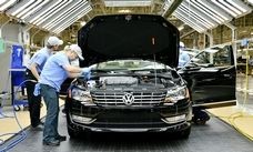 VW in delicate dance with German union over U.S. plant